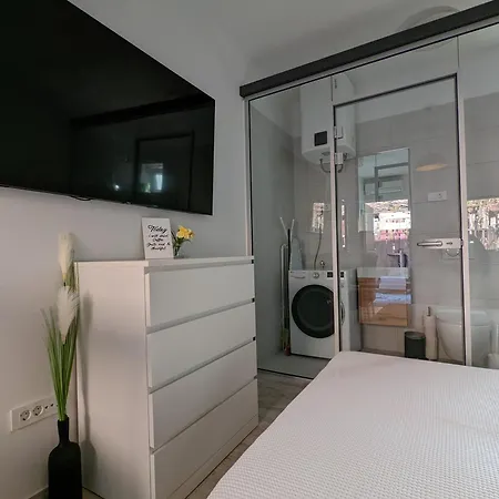 Cozy Maksimir Condo Near Kvatric Zagreb Exterior photo
