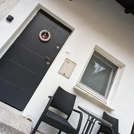 Cozy Maksimir Condo Near Kvatric Zagreb Exterior photo