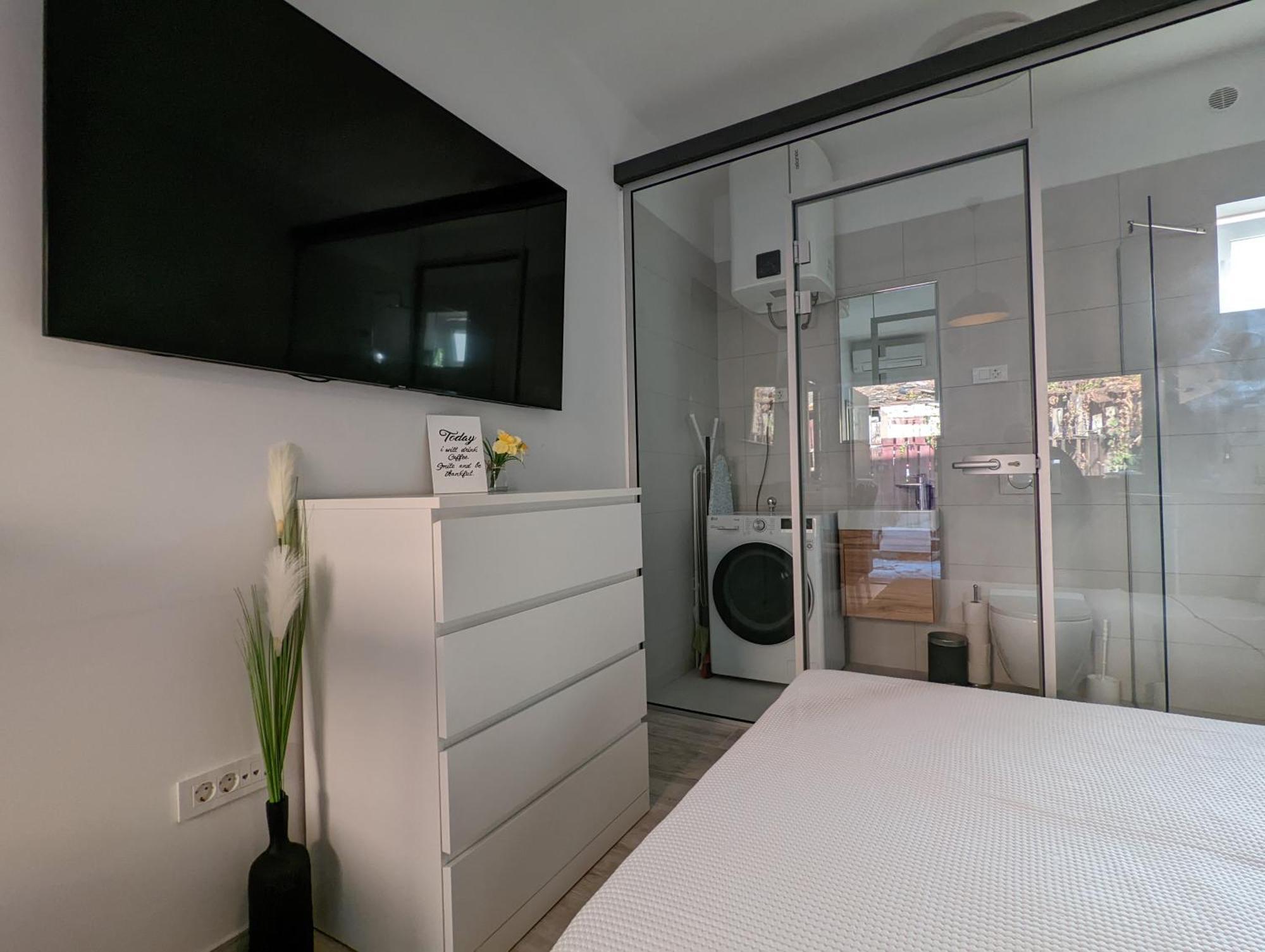 Cozy Maksimir Condo Near Kvatric Apartment